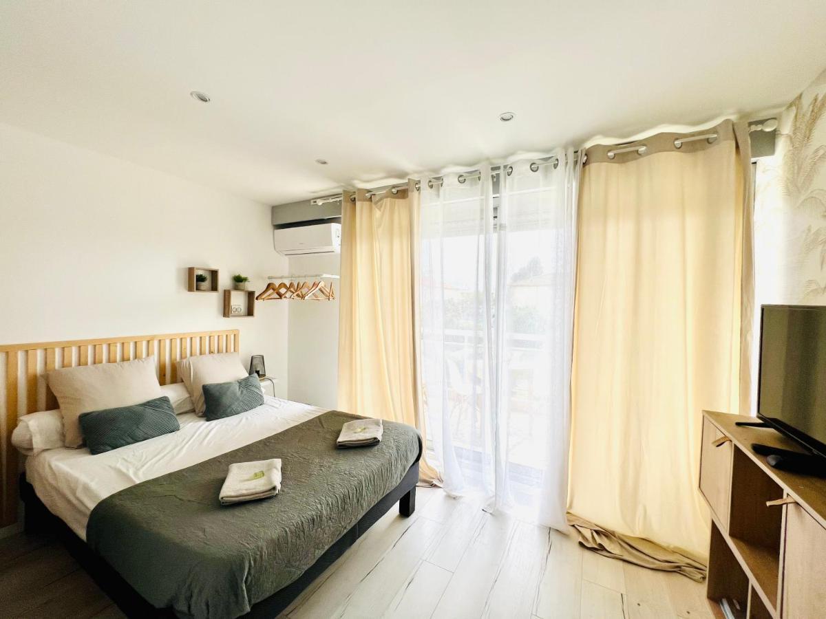 Les Palmiers - Appartement Avec Piscine Proche Plages - Wifi Et Clim Antibes Exterior photo